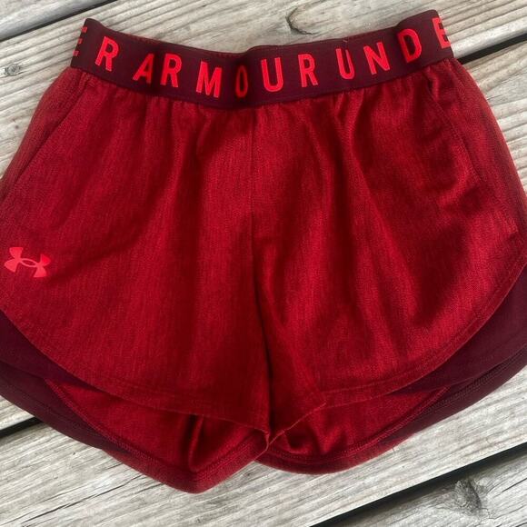 Under Armour women’s XS Loose shorts, elastic waist - Picture 1 of 7